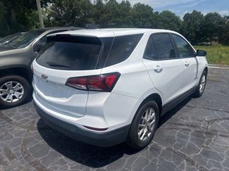 Used 2022 Chevrolet Equinox LS w/ LS Convenience Package FWD video 2