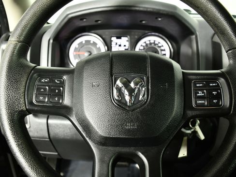 Used 2017 RAM 1500 Express w/ Express Value Package image 22