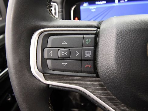 Used 2024 Jeep Wagoneer L Series III w/ Flexible Seating Group AWD/4WD image 20