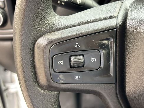 Used 2020 Chevrolet Silverado 1500 Custom w/ Custom Value Package AWD/4WD image 14