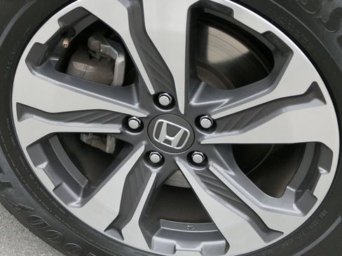 Used 2018 Honda CR-V LX image 11