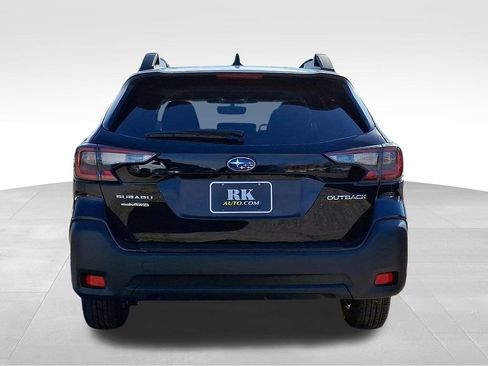 Used 2025 Subaru Outback Premium image 5