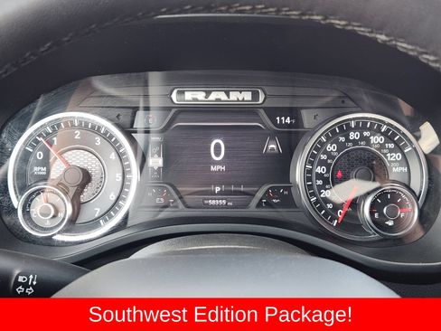 Used 2025 RAM 1500 Laramie AWD/4WD image 26