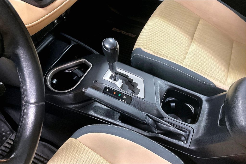 Used 2018 Toyota RAV4 XLE w/ Plus Extra Value Package AWD/4WD image 18