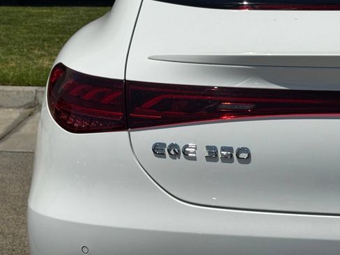 Used 2023 Mercedes-Benz EQE 350+ 4MATIC Sedan image 11