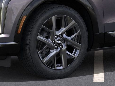 New 2026 Cadillac Optiq Luxury 1 image 9