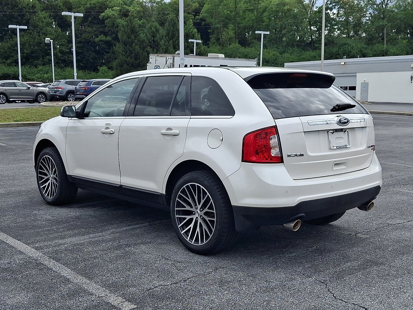 Used 2013 Ford Edge Limited AWD/4WD image 4