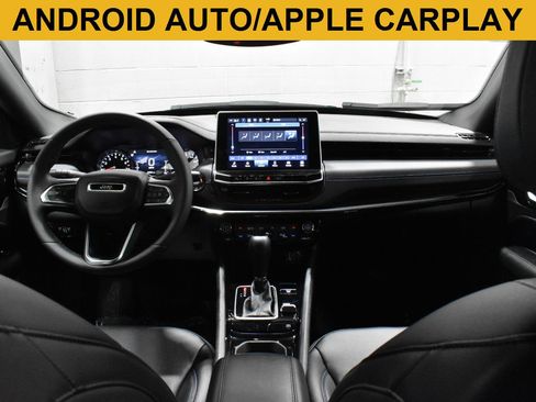 Used 2026 Jeep Compass Limited AWD/4WD image 2