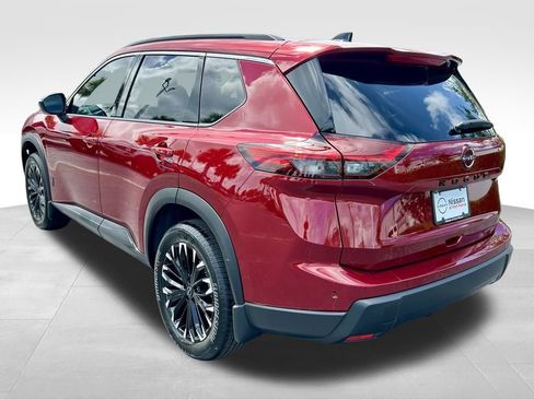 Used 2026 Nissan Rogue SV FWD image 8