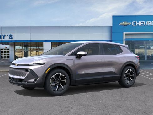 New 2026 Chevrolet Equinox EV LT image 2