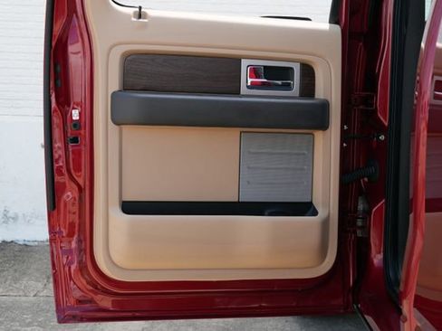 Used 2014 Ford F150 Lariat w/ Equipment Group 502A Luxury RWD image 24