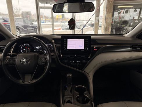 Used 2023 Toyota Camry SE AWD/4WD image 41