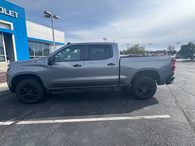 Used 2022 Chevrolet Silverado 1500 LT Trail Boss w/ Bed Protection Package AWD/4WD image 5