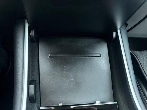 Used 2018 Tesla Model 3 Long Range image 32