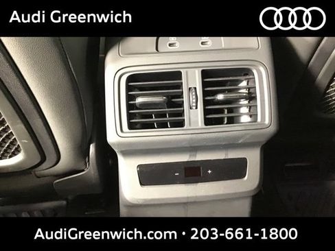 Used 2025 Audi Q5 Premium Plus w/ Premium Plus AWD/4WD image 15