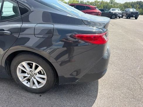 Used 2025 Toyota Camry LE FWD image 9