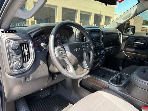 Used 2021 Chevrolet Silverado 1500 RST AWD/4WD image 10