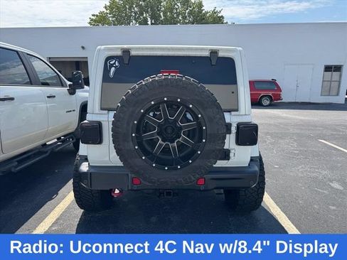 Used 2018 Jeep Wrangler Unlimited Rubicon AWD/4WD image 17