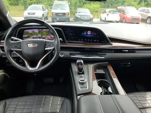 Used 2023 Cadillac Escalade Premium Luxury Platinum AWD/4WD image 35