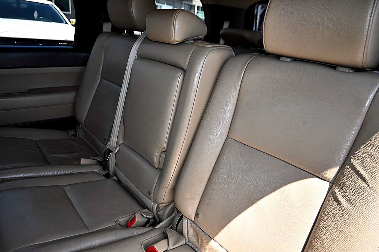 Used 2012 Toyota Sequoia SR5 RWD image 12