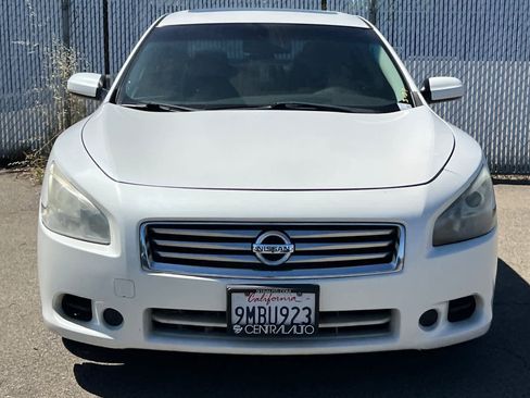 Used 2014 Nissan Maxima 3.5 S image 2