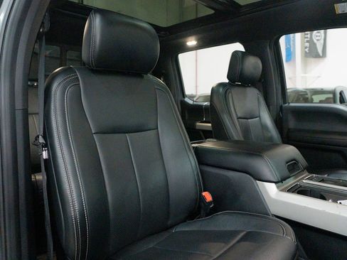 Used 2019 Ford F150 Lariat w/ Equipment Group 502A Luxury image 36