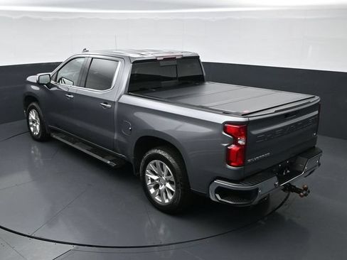 Used 2021 Chevrolet Silverado 1500 LTZ AWD/4WD image 39