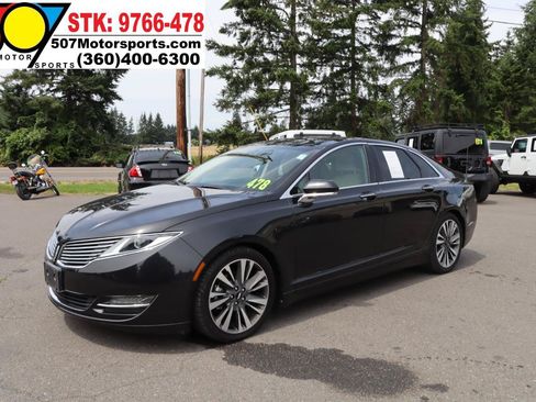 Used 2013 Lincoln MKZ AWD image 2
