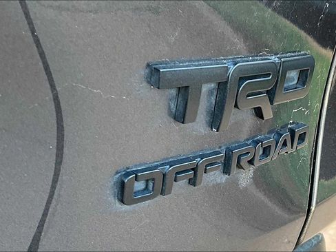 Used 2022 Toyota RAV4 TRD Off-Road image 17