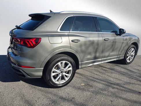 Used 2024 Audi Q3 2.0T Premium Plus image 3