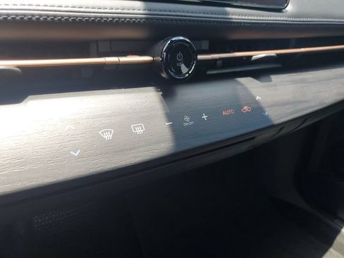 Certified 2024 Nissan Ariya AWD image 24