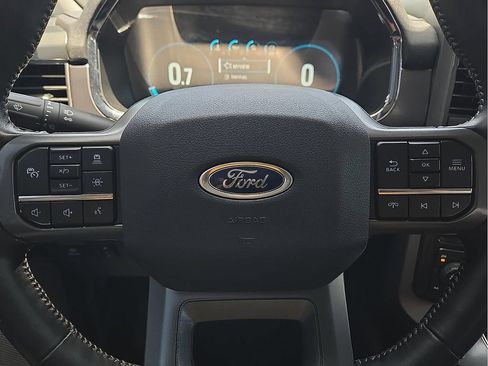 Used 2022 Ford F150 Lariat AWD/4WD image 19