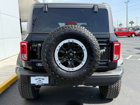 New 2026 Ford Bronco Big Bend w/ Black Diamond Package AWD/4WD image 5