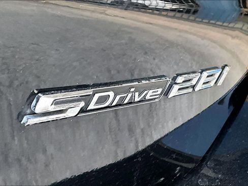 Used 2019 BMW X1 sDrive28i w/ Convenience Package image 9