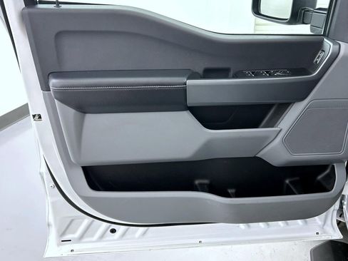 Used 2024 Ford F250 XLT image 9