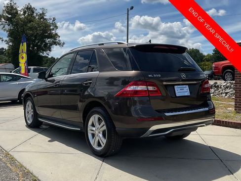 Used 2012 Mercedes-Benz ML 350 BlueTEC 4MATIC image 5