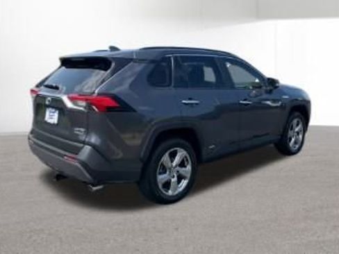 Used 2020 Toyota RAV4 Limited w/ All Weather Liner Package image 5