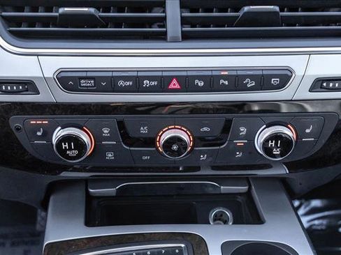 Used 2019 Audi Q7 2.0T Premium Plus w/ Premium Plus Package image 19