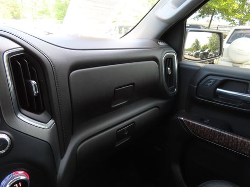 Used 2019 GMC Sierra 1500 Denali w/ Denali Ultimate Package AWD/4WD image 27