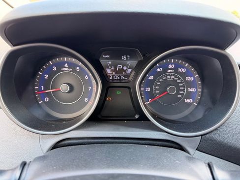 Used 2014 Hyundai Elantra SE w/ Option Group 02 FWD image 14