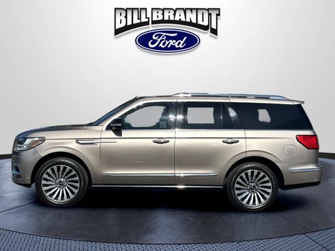Used 2018 Lincoln Navigator Reserve w/ Technology Package AWD/4WD image 6