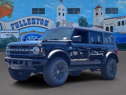 New 2026 Ford Bronco Big Bend w/ Black Diamond Package AWD/4WD image 2