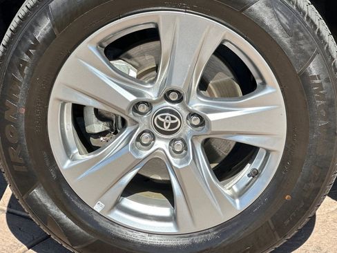 Used 2024 Toyota RAV4 XLE w/ Convenience Package AWD/4WD image 33
