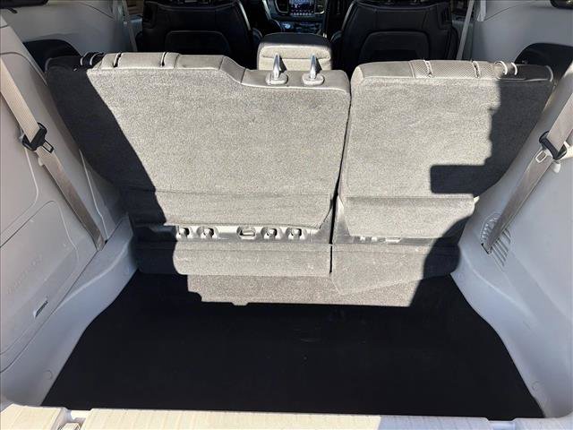 Used 2018 Chrysler Pacifica Limited w/ Advanced Safetytec Group FWD image 23
