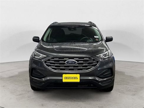 Used 2020 Ford Edge SE image 8
