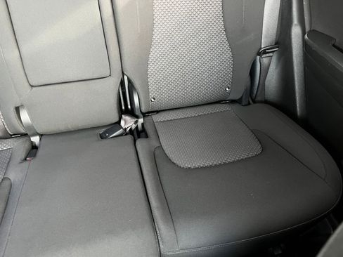 Used 2024 Kia Sportage LX image 37