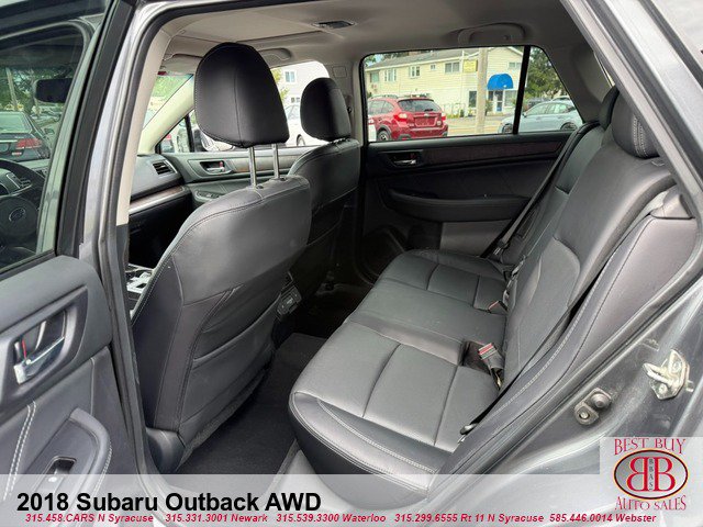 Used 2018 Subaru Outback 2.5i Limited AWD/4WD image 11