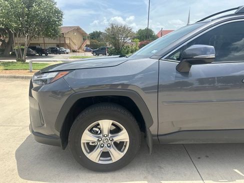 Used 2025 Toyota RAV4 XLE w/ Convenience Package FWD image 2