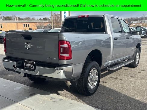 Used 2024 RAM 2500 Big Horn w/ Level 2 Equipment Group image 26