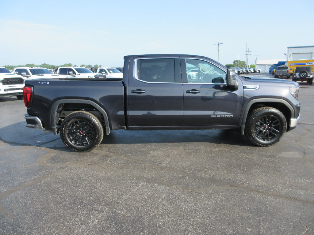 Certified 2025 GMC Sierra 1500 SLE w/ Max Trailering Package AWD/4WD image 5